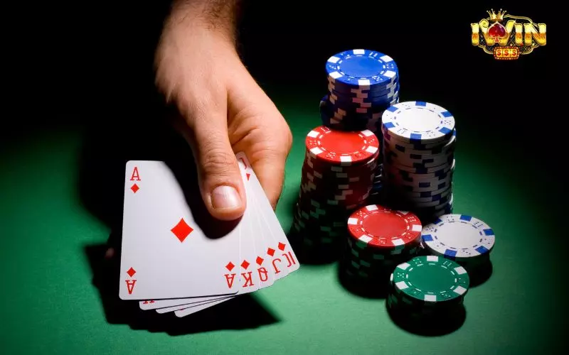 Mậu binh thắng trắng là trường hợp đặc biệt mang lại chiến thắng tức thì cho người chơi